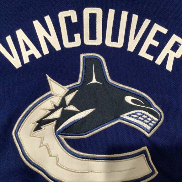 Vancouver Canucks NHL Jersey Youth L/XL Hockey - Picture 3 of 5